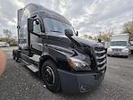 Used 2021 Freightliner Cascadia Sleeper Cab 6x4, Semi Truck for sale #509884 - photo 4