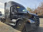 Used 2021 Freightliner Cascadia Sleeper Cab 6x4, Semi Truck for sale #509899 - photo 3