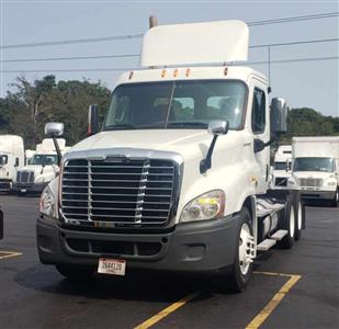 Used 2014 Freightliner Cascadia Day Cab 6x4, Semi Truck for sale #534828 - photo 1