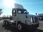 Used 2014 Freightliner Cascadia Day Cab 6x4, Semi Truck for sale #556163 - photo 9