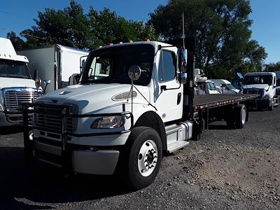 Used 2015 Freightliner M2 106 Conventional Cab 4x2, Flatbed Truck for sale #573644 - photo 1