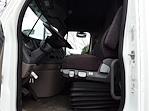 Used 2016 Freightliner Cascadia Day Cab 6x4, Semi Truck for sale #647853 - photo 7