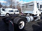 Used 2016 Freightliner Cascadia Day Cab 4x2, Semi Truck for sale #655270 - photo 5