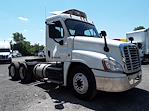 Used 2016 Freightliner Cascadia Day Cab 6x4, Semi Truck for sale #655674 - photo 4