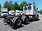 Used 2016 Freightliner Cascadia Day Cab 6x4, Semi Truck for sale #655674 - photo 5