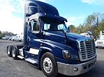 Used 2016 Freightliner Cascadia Day Cab 6x4, Semi Truck for sale #657596 - photo 4