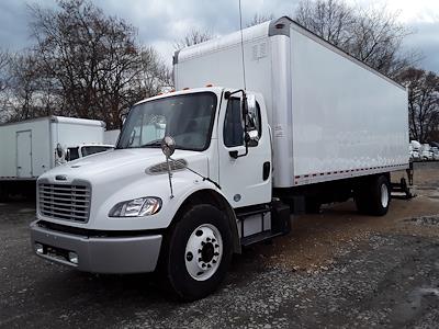 Used 2016 Freightliner M2 106 Conventional Cab 4x2, Box Truck for sale #659168 - photo 1