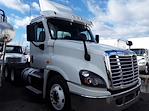 Used 2017 Freightliner Cascadia Day Cab 6x4, Semi Truck for sale #664376 - photo 3