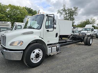 Used 2017 Freightliner M2 106 Conventional Cab 4x2, Cab Chassis for sale #664837 - photo 1