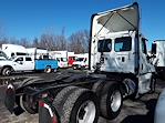 Used 2017 Freightliner Cascadia Day Cab 6x4, Semi Truck for sale #665592 - photo 5