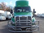 Used 2018 Freightliner Cascadia Day Cab 6x4, Semi Truck for sale #676568 - photo 4