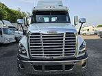 Used 2017 Freightliner Cascadia Day Cab 6x4, Semi Truck for sale #676781 - photo 4