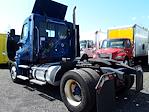 Used 2017 Freightliner Cascadia Day Cab 4x2, Semi Truck for sale #679450 - photo 8