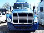 Used 2017 Freightliner Cascadia Day Cab 4x2, Semi Truck for sale #679453 - photo 4