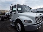 Used 2018 Freightliner M2 106 Conventional Cab 4x2, Cab Chassis for sale #680680 - photo 4