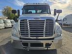 Used 2018 Freightliner Cascadia Day Cab 6x4, Semi Truck for sale #749429 - photo 3