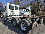 Used 2018 Freightliner Cascadia Day Cab 6x4, Semi Truck for sale #751070 - photo 2