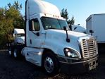 Used 2018 Freightliner Cascadia Day Cab 6x4, Semi Truck for sale #767950 - photo 3