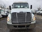 Used 2018 Freightliner Cascadia Day Cab 6x4, Semi Truck for sale #769738 - photo 2