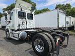 Used 2018 Freightliner Cascadia Day Cab 4x2, Semi Truck for sale #769841 - photo 2