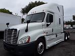 Used 2018 Freightliner Cascadia Sleeper Cab 6x4, Semi Truck for sale #778809 - photo 1