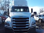 Used 2019 Freightliner Cascadia Day Cab 6x4, Semi Truck for sale #786655 - photo 3