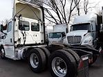 Used 2019 Freightliner Cascadia Day Cab 6x4, Semi Truck for sale #786658 - photo 2