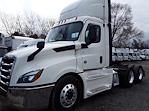 Used 2019 Freightliner Cascadia Day Cab 6x4, Semi Truck for sale #786659 - photo 1