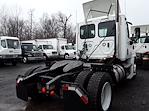 Used 2018 Freightliner Cascadia Day Cab 4x2, Semi Truck for sale #788967 - photo 5