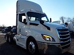 Used 2019 Freightliner Cascadia Day Cab 6x4, Semi Truck for sale #789450 - photo 4