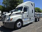 Used 2019 Freightliner Cascadia Sleeper Cab 6x4, Semi Truck for sale #811644 - photo 1