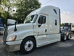 Used 2019 Freightliner Cascadia Sleeper Cab 6x4, Semi Truck for sale #813195 - photo 1