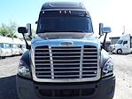 Used 2019 Freightliner Cascadia Sleeper Cab 6x4, Semi Truck for sale #826413 - photo 3