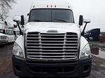Used 2019 Freightliner Cascadia Sleeper Cab 6x4, Semi Truck for sale #834713 - photo 3
