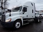 Used 2019 Freightliner Cascadia Sleeper Cab 6x4, Semi Truck for sale #862184 - photo 1