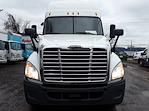 Used 2019 Freightliner Cascadia Sleeper Cab 6x4, Semi Truck for sale #862184 - photo 3