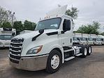 Used 2019 Freightliner Cascadia Day Cab 6x4, Semi Truck for sale #876659 - photo 1