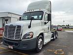 Used 2018 Freightliner Cascadia Day Cab 6x4, Semi Truck for sale #222540 - photo 1