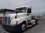 Used 2015 Freightliner Cascadia 4x2, Semi Truck for sale #343555 - photo 12