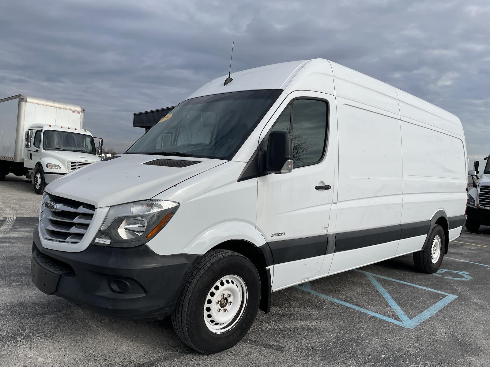 2015 freightliner sprinter 2500