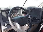 Used 2013 Freightliner Cascadia 4x2, Semi Truck for sale #514610 - photo 2
