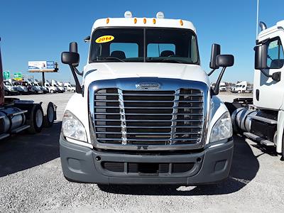 Used 2014 Freightliner Cascadia Day Cab 6x4, Semi Truck for sale #529855 - photo 2