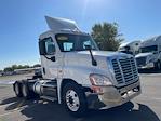 Used 2017 Freightliner Cascadia Day Cab 6x4, Semi Truck for sale #666456 - photo 4