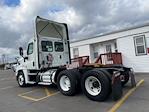 Used 2017 Freightliner Cascadia Day Cab 6x4, Semi Truck for sale #672044 - photo 2