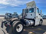Used 2017 Freightliner Cascadia Day Cab 4x2, Semi Truck for sale #674010 - photo 5
