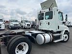 Used 2017 Freightliner Cascadia Day Cab 4x2, Semi Truck for sale #677792 - photo 5