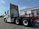 Used 2018 Freightliner Cascadia Day Cab 6x4, Semi Truck for sale #750178 - photo 2