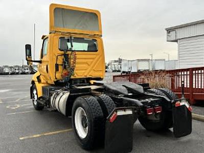 Used 2018 International RH SBA 4x2, Semi Truck for sale #788196 - photo 2