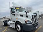 Used 2019 Freightliner Cascadia Day Cab 4x2, Semi Truck for sale #834507 - photo 4