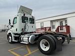 Used 2019 Freightliner Cascadia Day Cab 4x2, Semi Truck for sale #834509 - photo 2